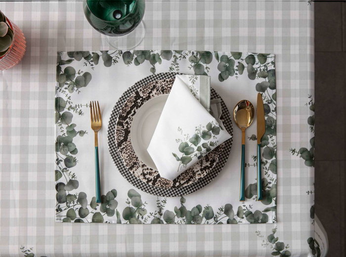 Hermia Juego de Manteles Eucalyptus Verde y Blanco Hermia Juego de Manteles Eucalyptus Verde y Blanco